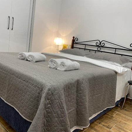 Guest House Gml-2 ティビリシ エクステリア 写真